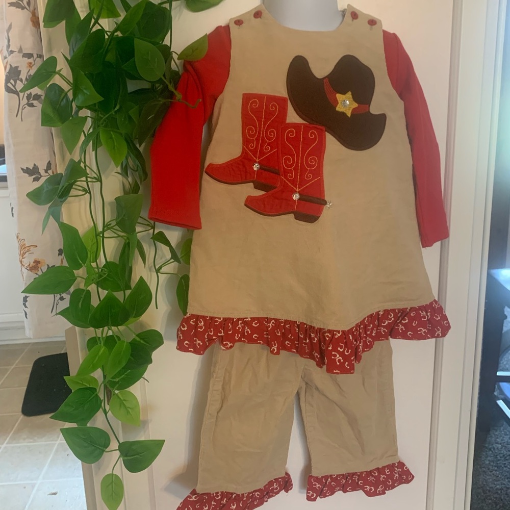 Kavio cowboy outfit